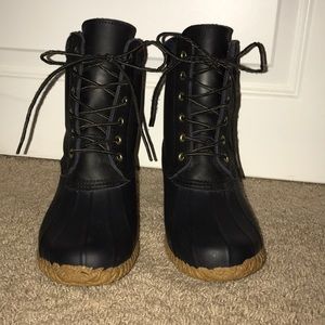 Tommy Hilfiger Women’s Boots size: 10